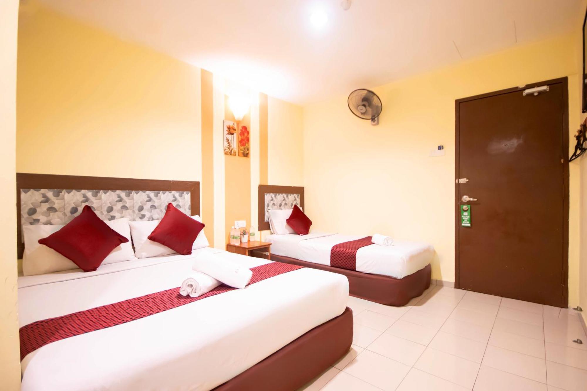 Kampong Batu Lapan  Sun Inns Tambun מראה חיצוני תמונה